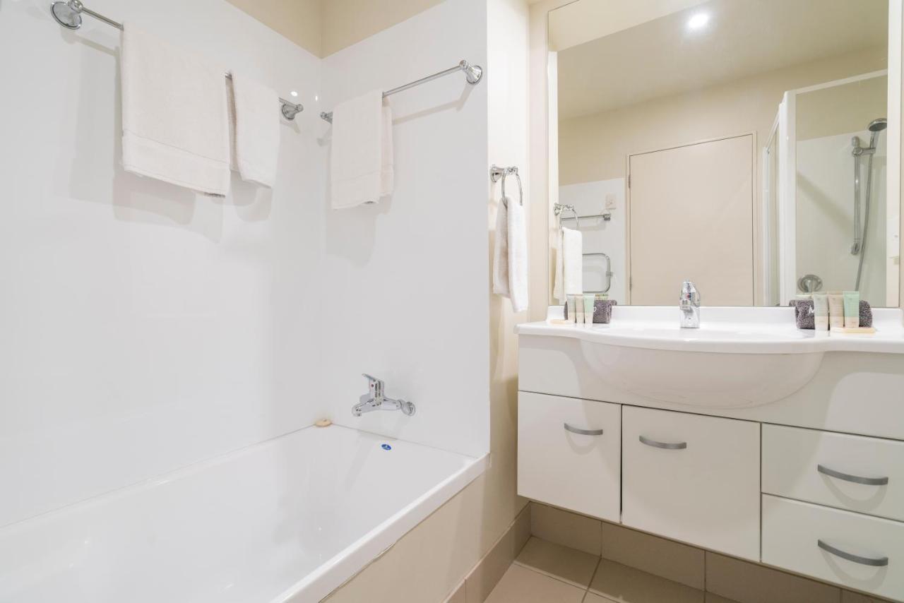 Ocean Serenity Apartments Whitianga Exterior foto